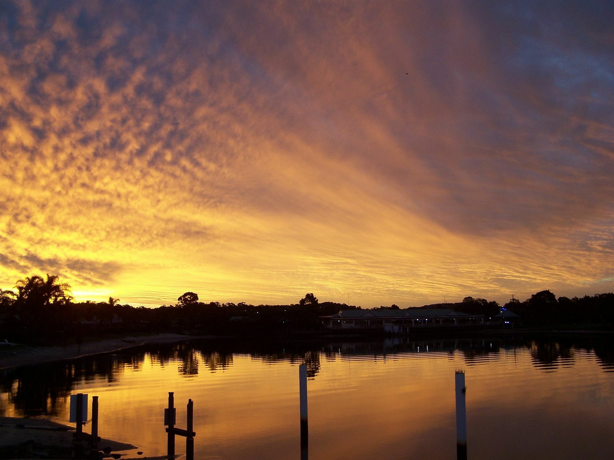 Maroochy Waterfront Motel Sunshine Coast Exterior foto